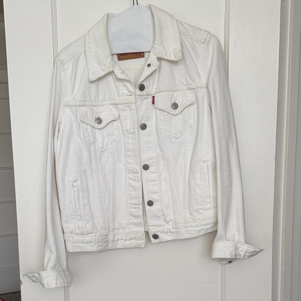 Levi's Classic White Jean Jacket
